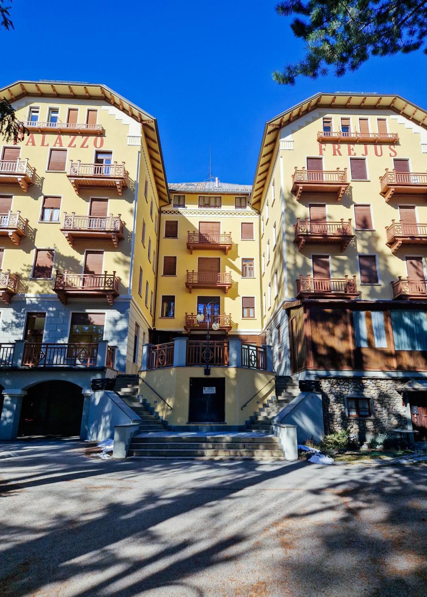 Bardonecchia Studio Apartment - Frejus Palace Екстер'єр фото